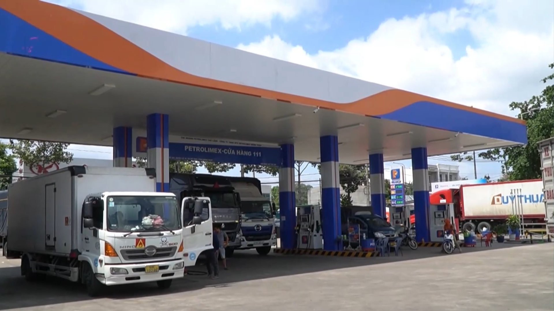 Bộ Công thương đề xuất chỉ còn hai cấp phân phối xăng dầu