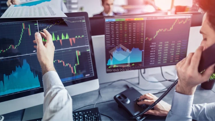 Siết chặt hoạt động môi giới chứng khoán