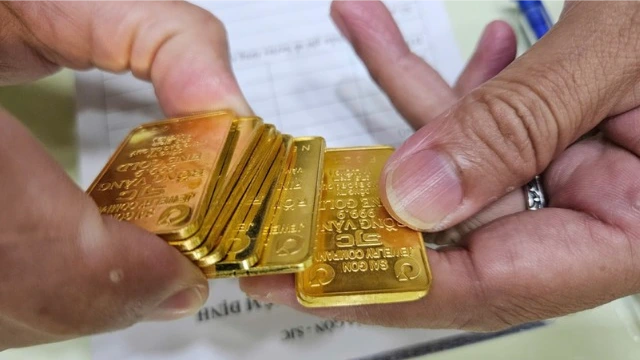 Giá vàng hồi phục sau khi thủng mốc 147 triệu đồng/lượng