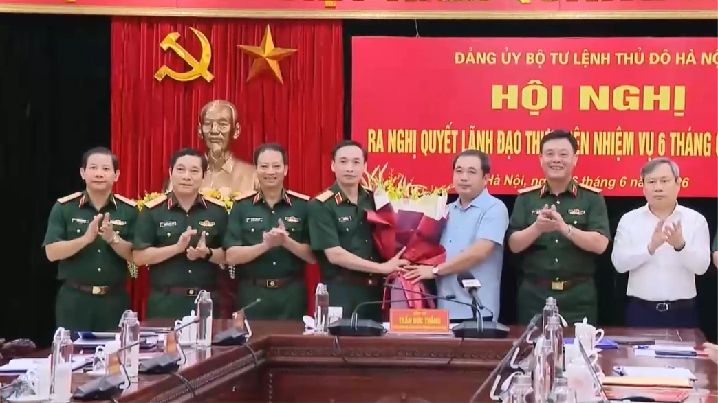 Đồng chí Trần Đức Thắng giữ chức Bí thư Đảng ủy Bộ Tư lệnh Thủ đô