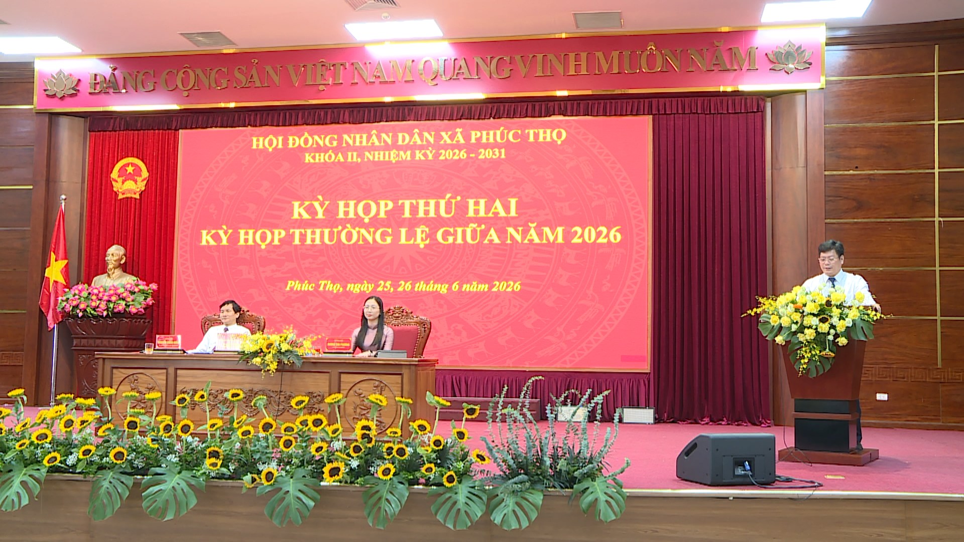 Khai mạc Kỳ họp thứ hai khóa II HĐND xã Phúc Thọ