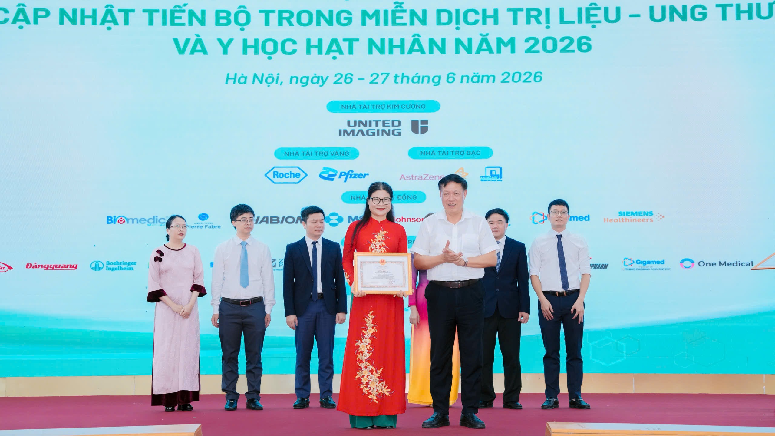 Thành lập Viện Y học hạt nhân và Ung bướu – Bệnh viện Bạch Mai