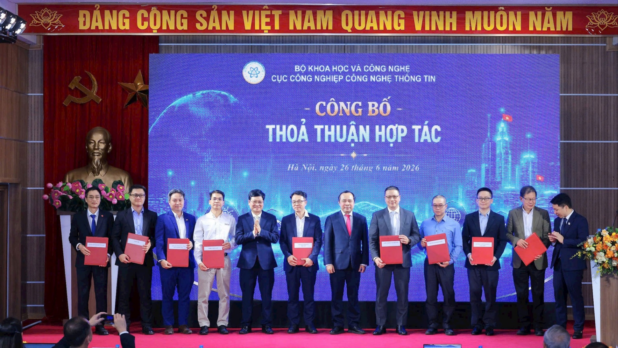 Nâng cao năng lực tự chủ cho ngành công nghiệp bán dẫn Việt Nam