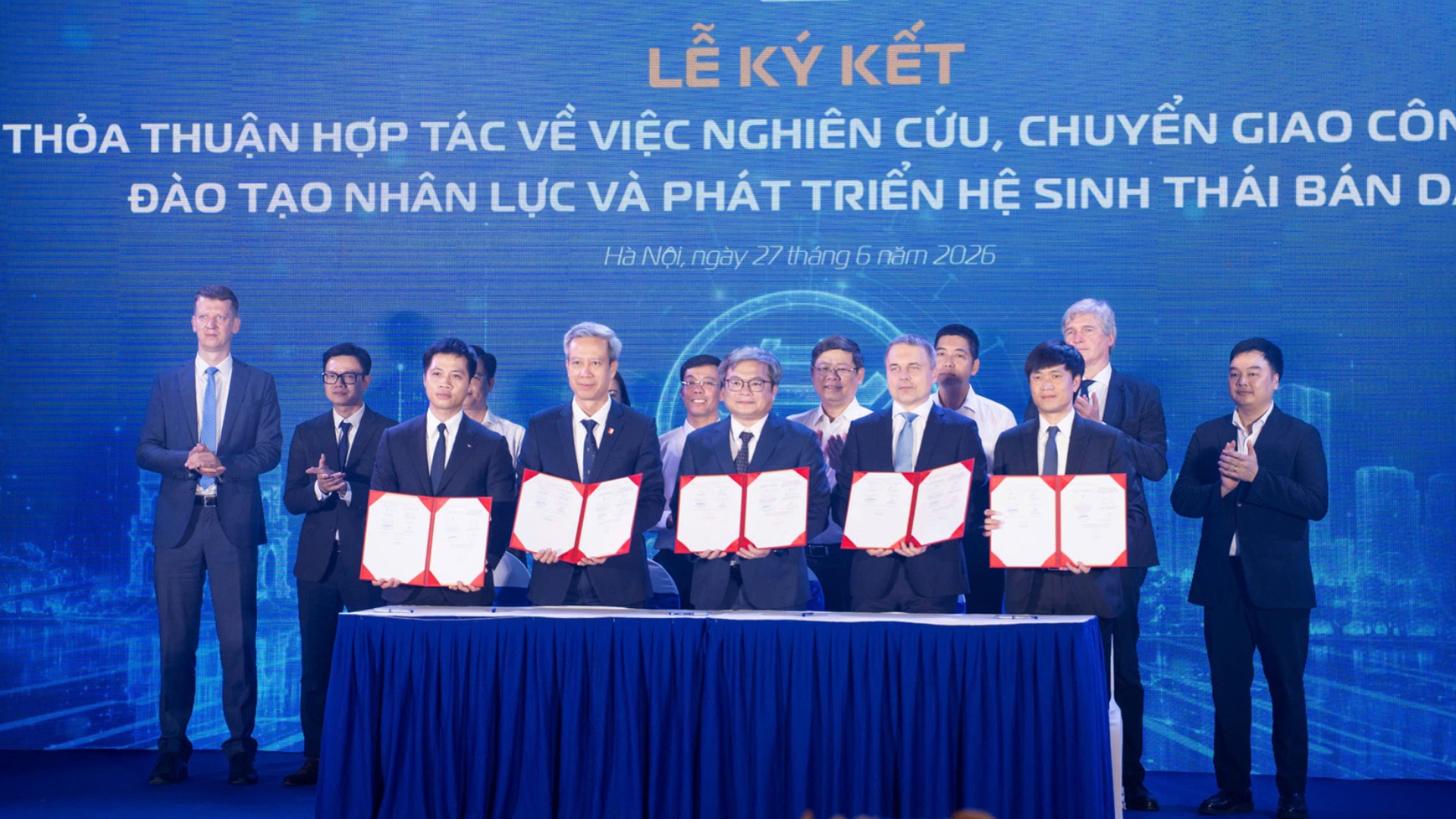 Kinh tế số phải đi sâu vào từng ngành, từng địa bàn