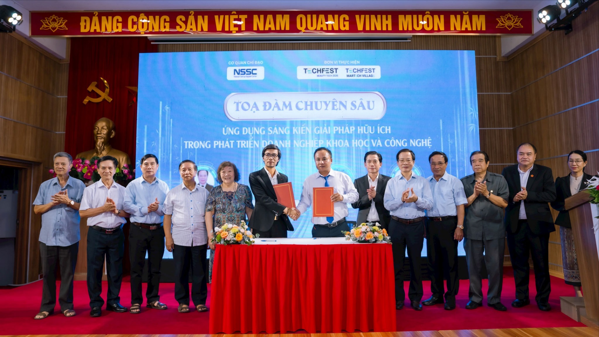 Kết nối khoa học, công nghệ vì sức khỏe cộng đồng