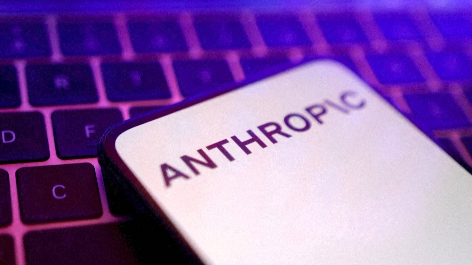 Mỹ cho phép Anthropic phát hành giới hạn mô hình AI mới