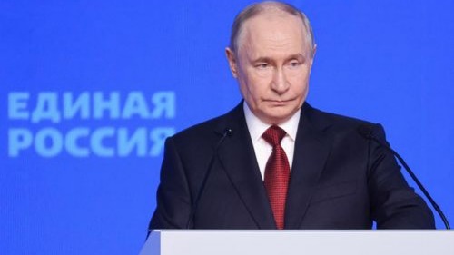 Ông Putin thừa nhận Nga đang trải qua giai đoạn khó khăn
