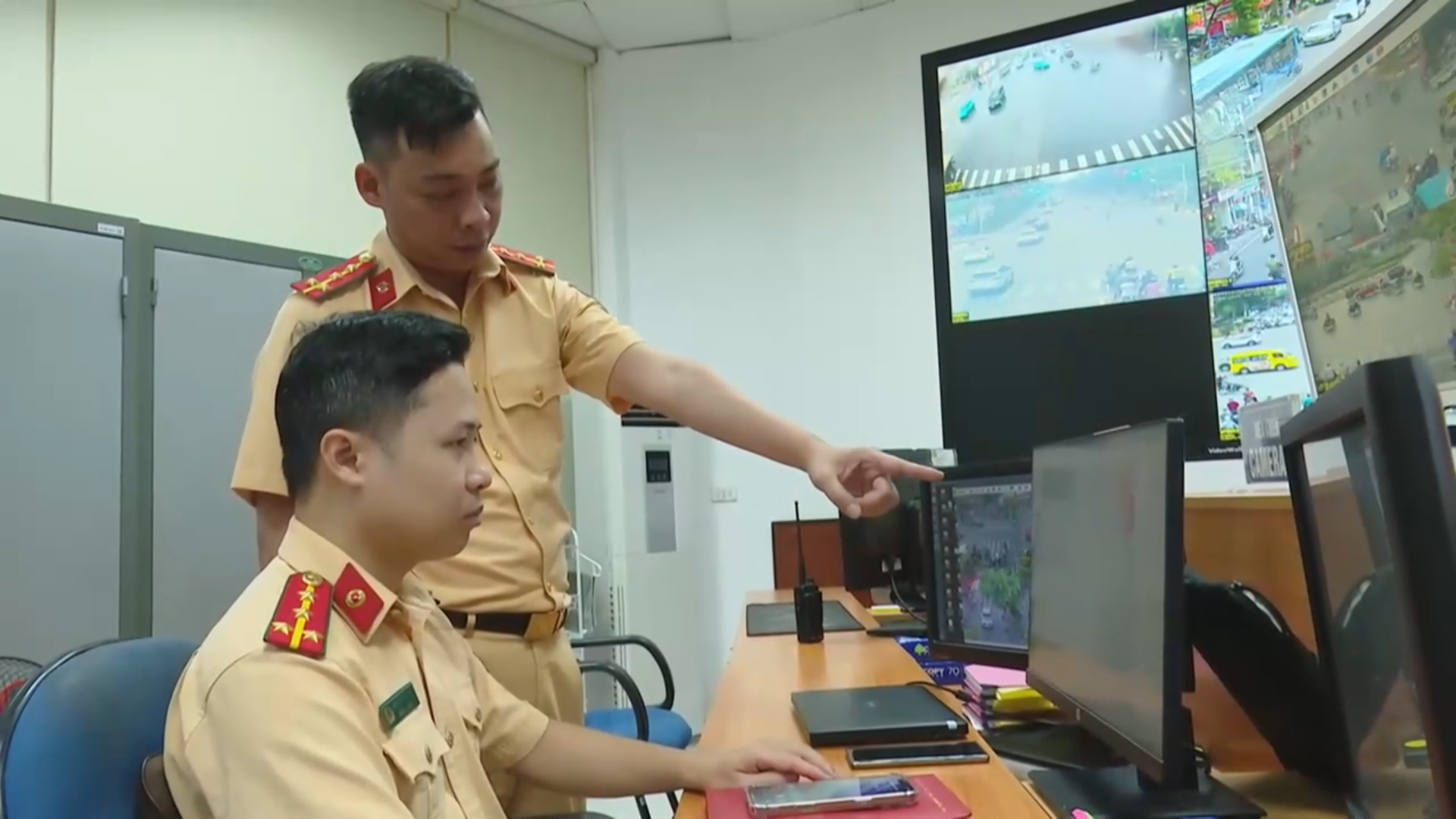 Tăng cường ứng dụng công nghệ giám sát xử lý vi phạm giao thông