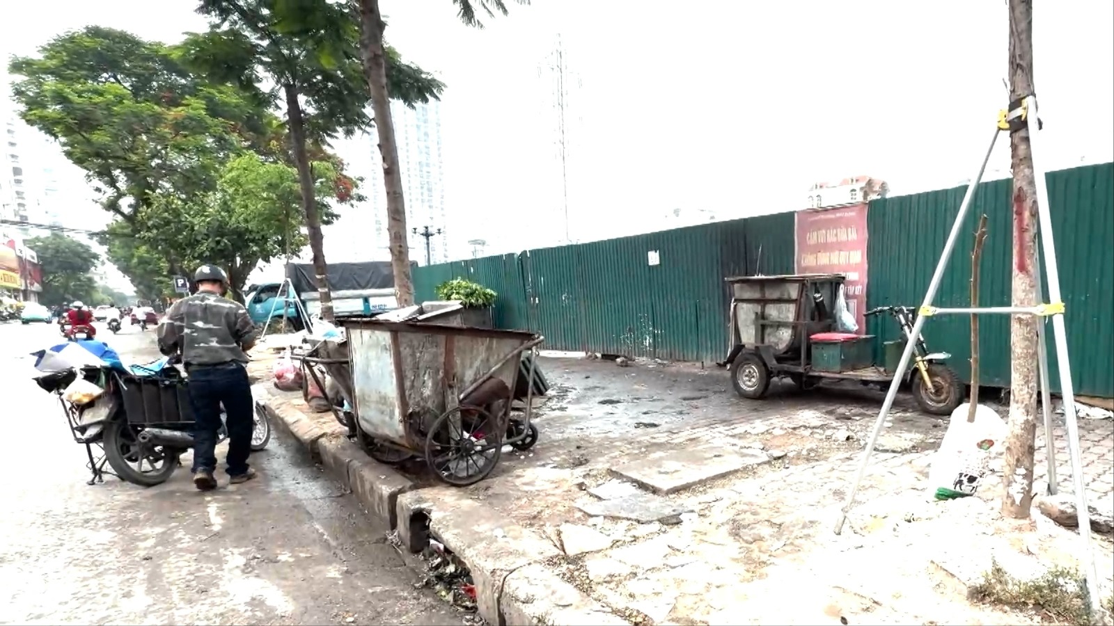 Điểm tập kết rác Tam Trinh gây ô nhiễm môi trường
