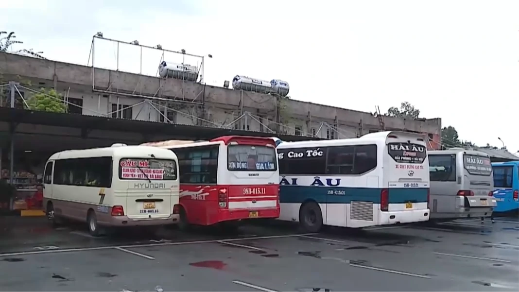 Rút ngắn quy trình, phân cấp thủ tục quản lý bến xe khách
