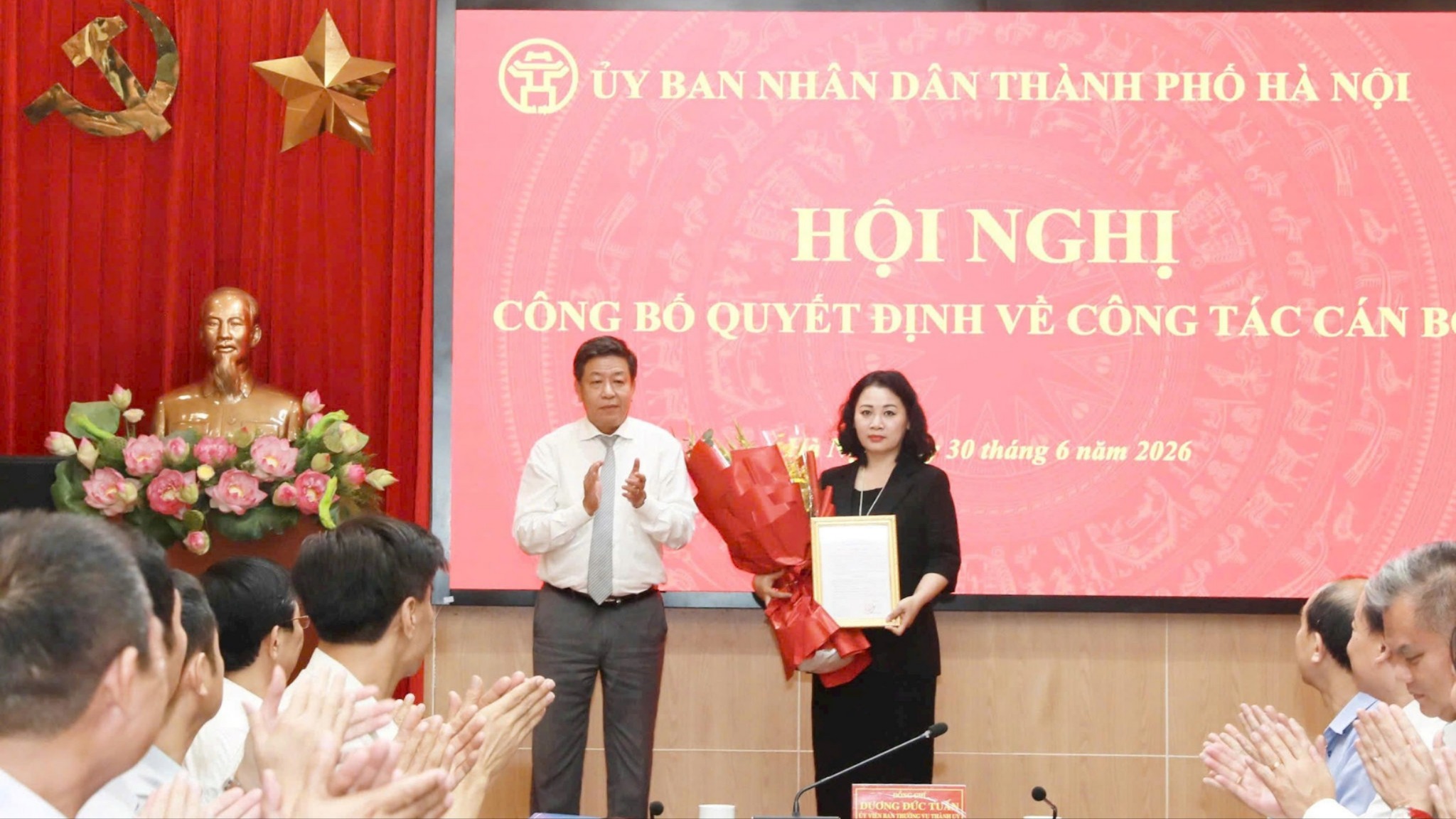 Hà Nội: Trao quyết định bổ nhiệm Phó Giám đốc Sở Nội vụ