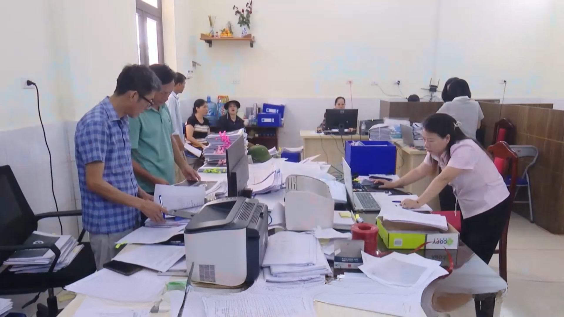 Xã Hồng Vân dồn lực hoàn thiện phương án chi trả GPMB dự án KĐT thể thao