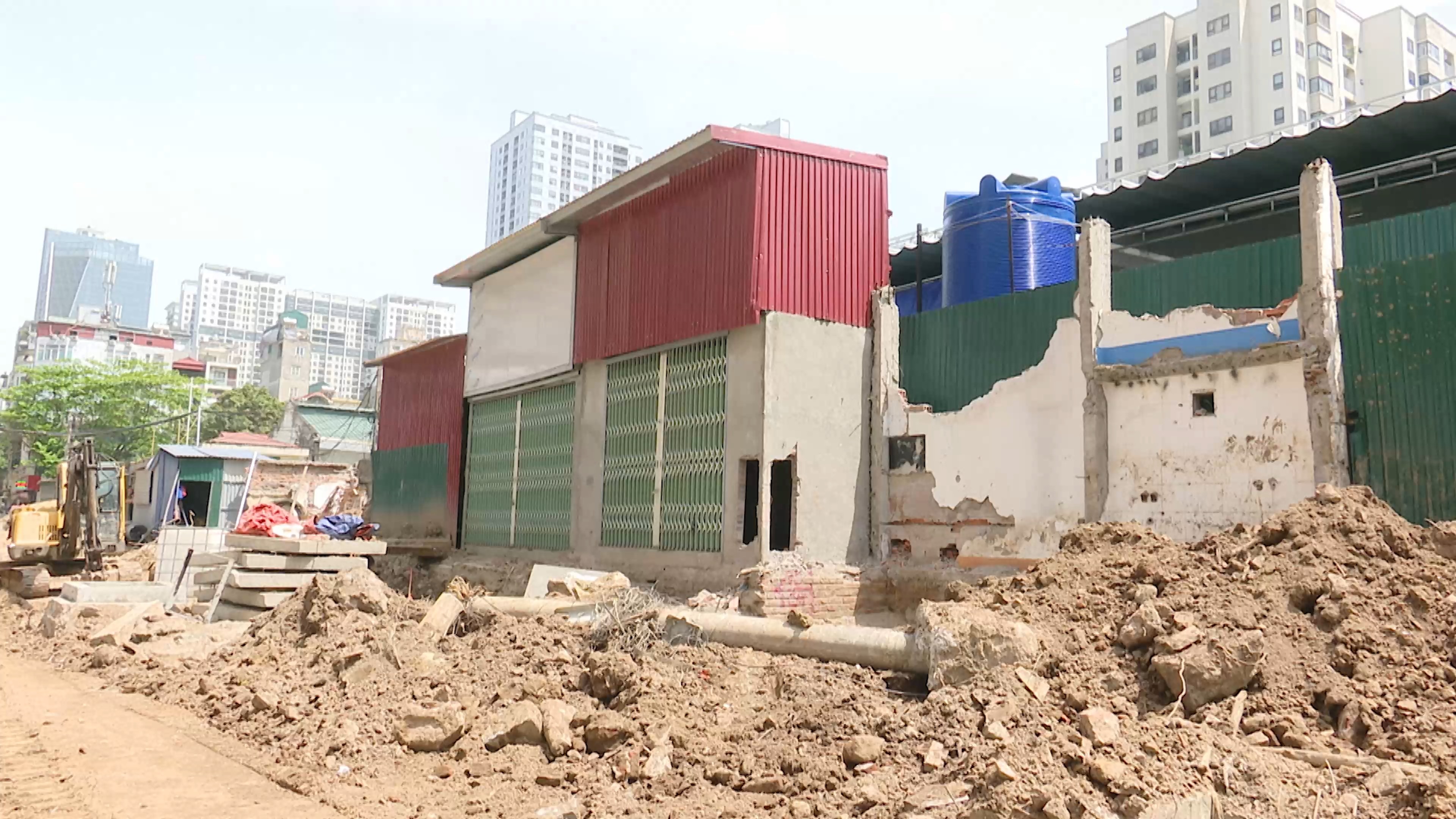 Hà Nội yêu cầu rà soát, xử lý nhà siêu mỏng, siêu méo