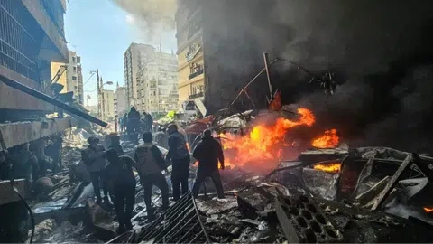 Nguy cơ đổ vỡ thỏa thuận ngừng bắn giữa Mỹ và Iran