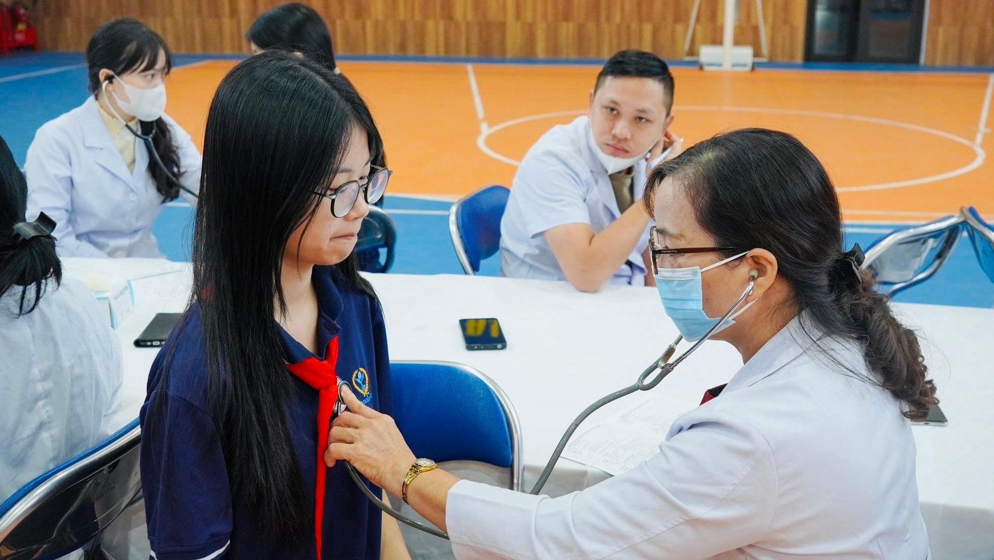 100% học sinh, sinh viên được kiểm tra sức khỏe mỗi năm