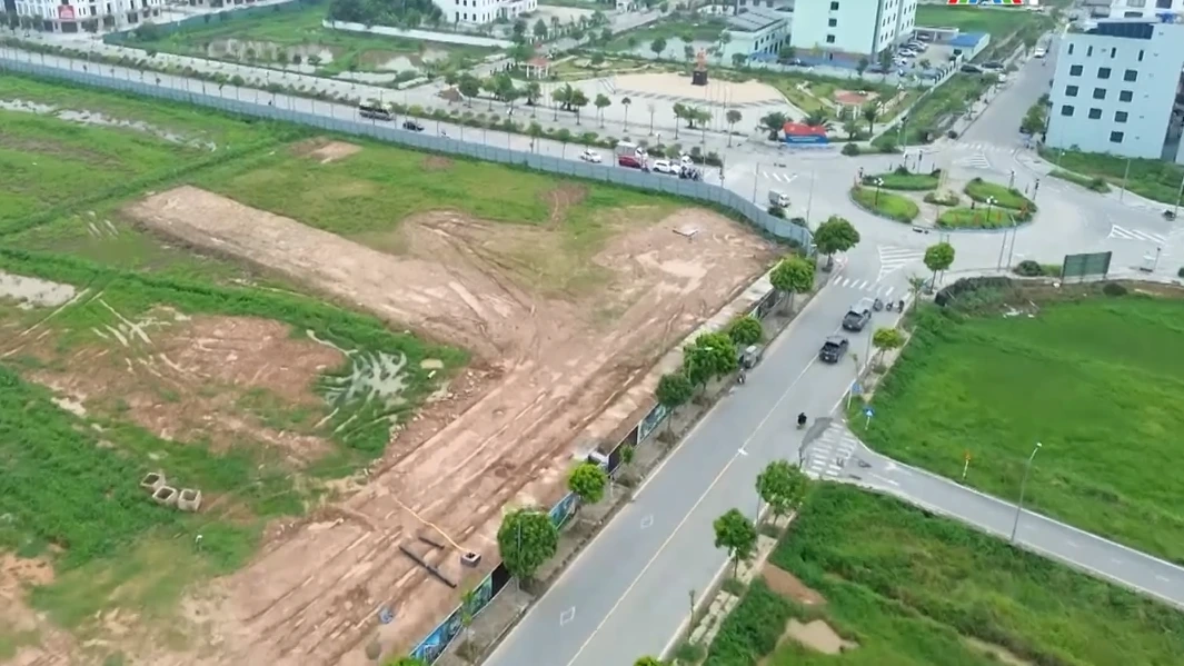 Cảnh báo lợi dụng quy hoạch, mở đường để 'thổi giá' đất