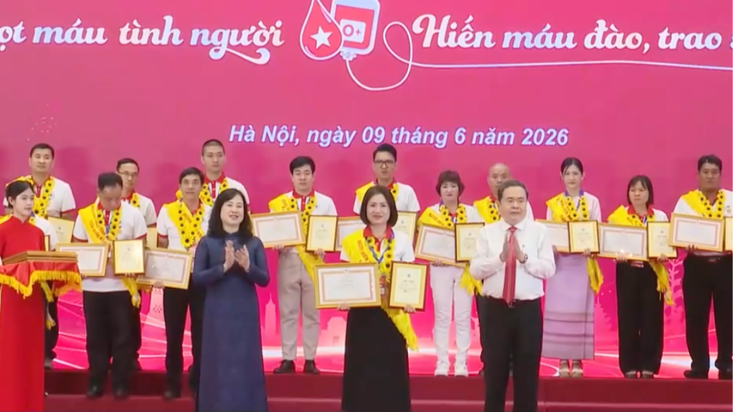 Tôn vinh 100 người hiến máu tiêu biểu toàn quốc năm 2026