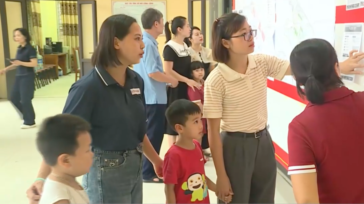 Hôm nay, Hà Nội bắt đầu tuyển sinh trực tuyến các lớp đầu cấp