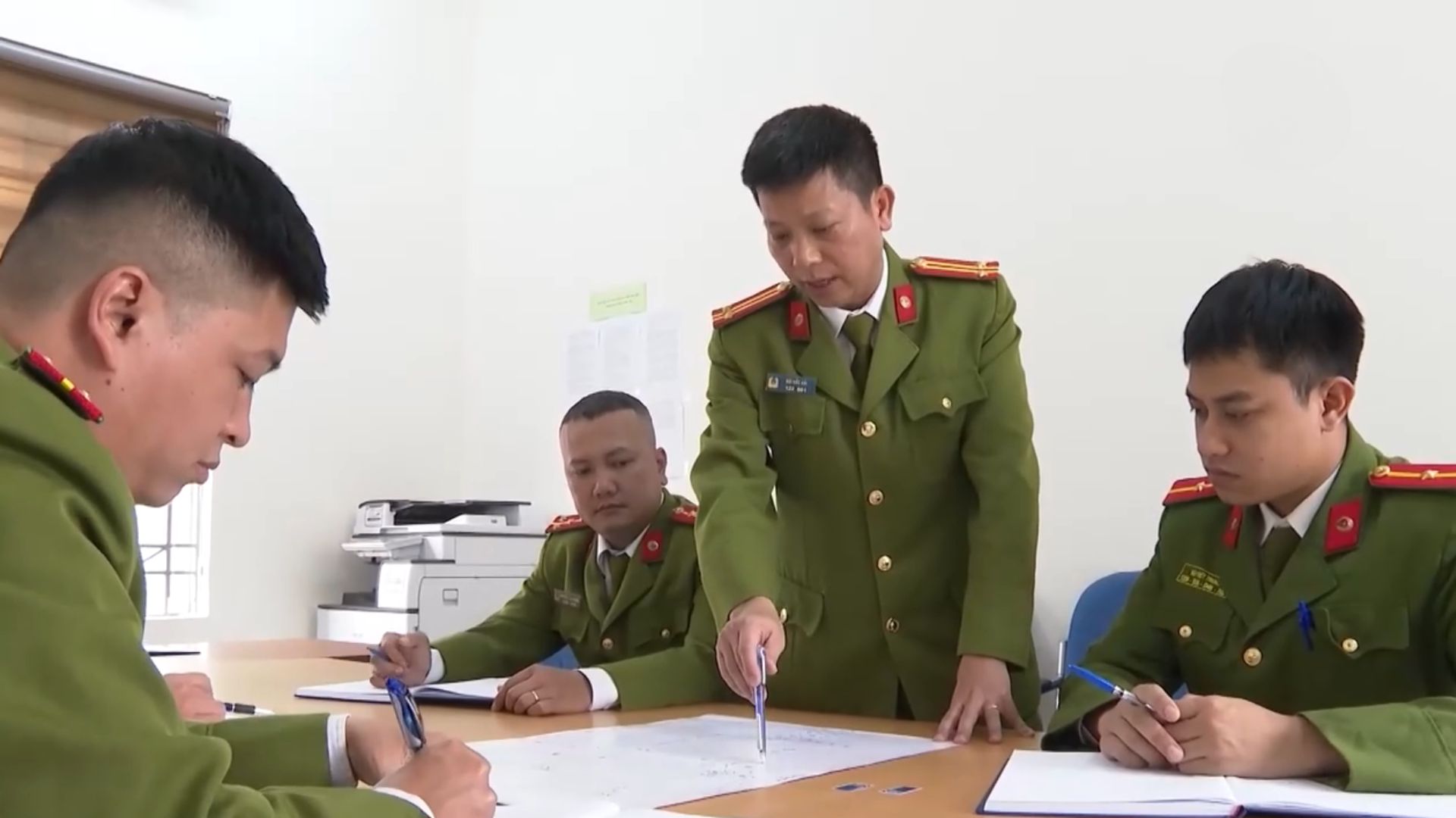 Tăng phân quyền - kiến tạo Thủ đô văn minh, hiện đại