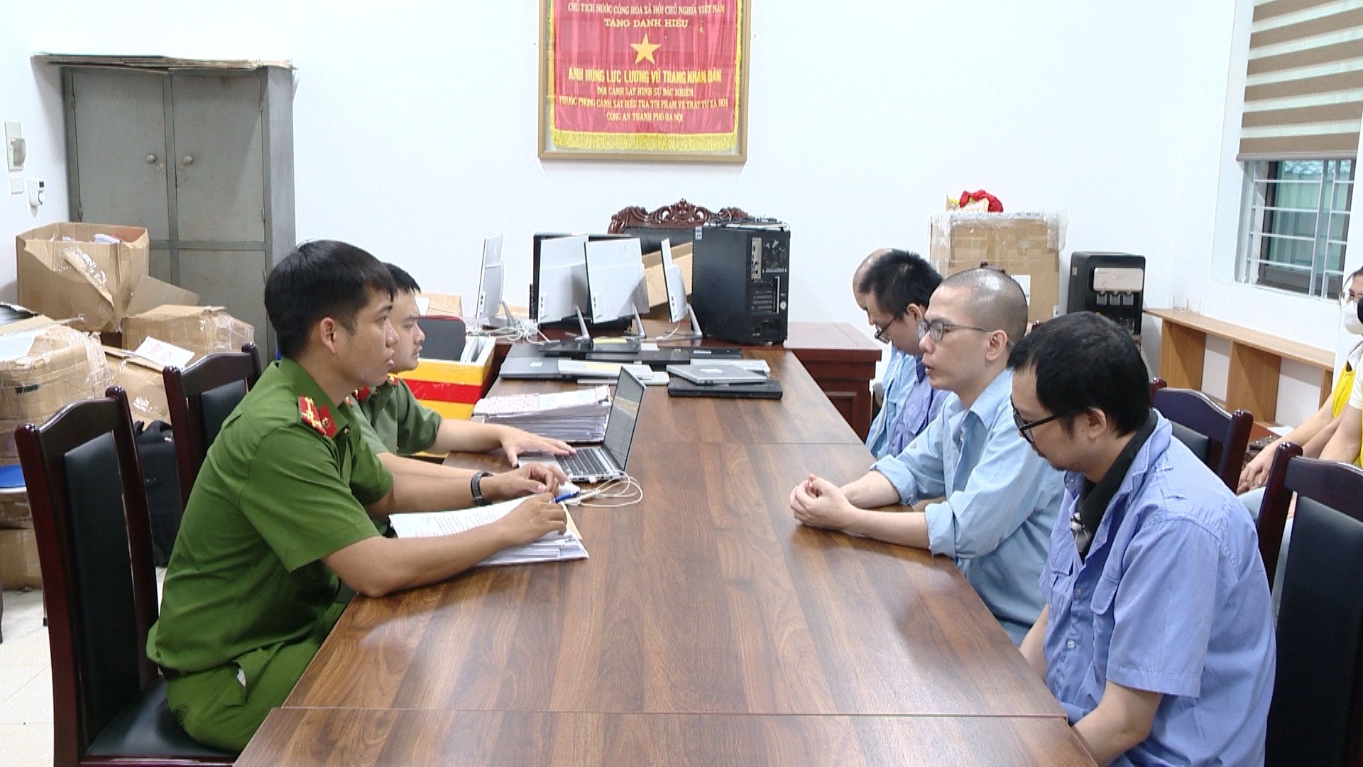 Cảnh báo mượn danh nhà mạng đánh cắp dữ liệu cá nhân