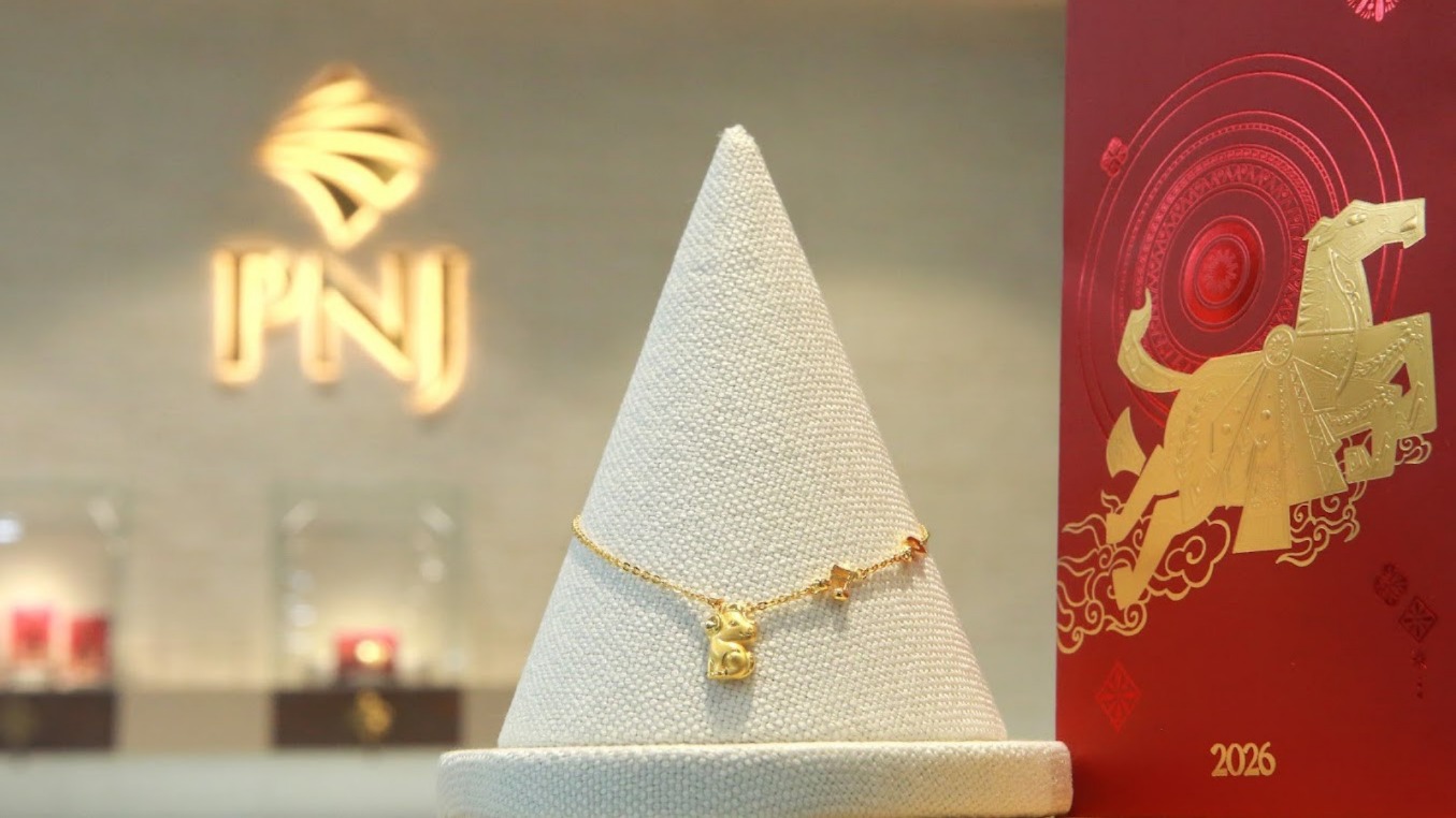 Cổ phiếu PNJ tiếp tục giảm sâu, nhà đầu tư bắt đáy thua lỗ