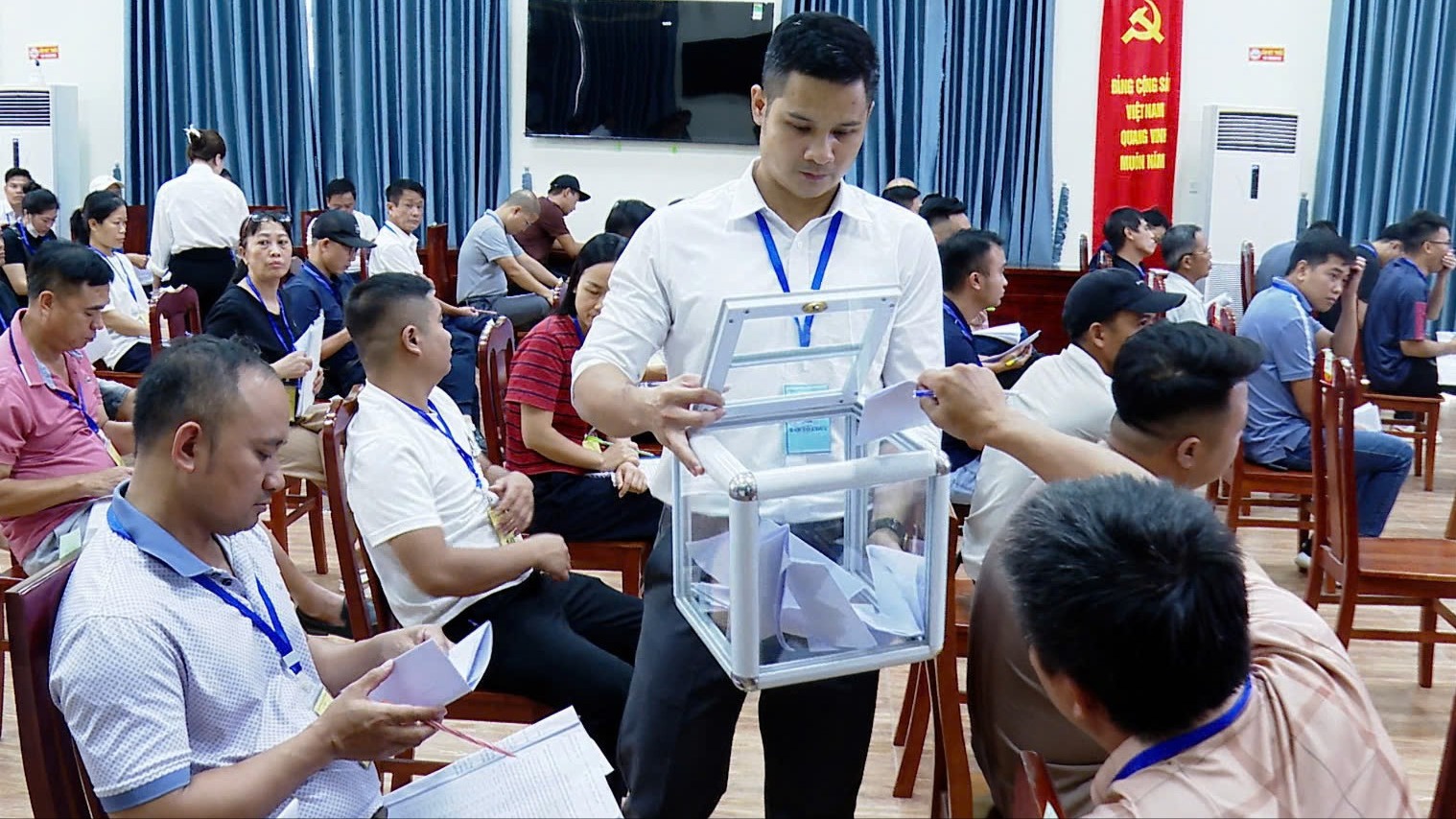 Xã Ứng Hòa đấu giá thành công 34 thửa đất, thu hơn 118,8 tỷ đồng
