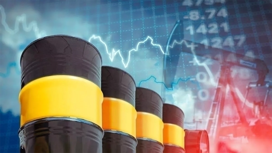 Giá dầu thế giới tăng hơn 4% do căng thẳng Trung Đông