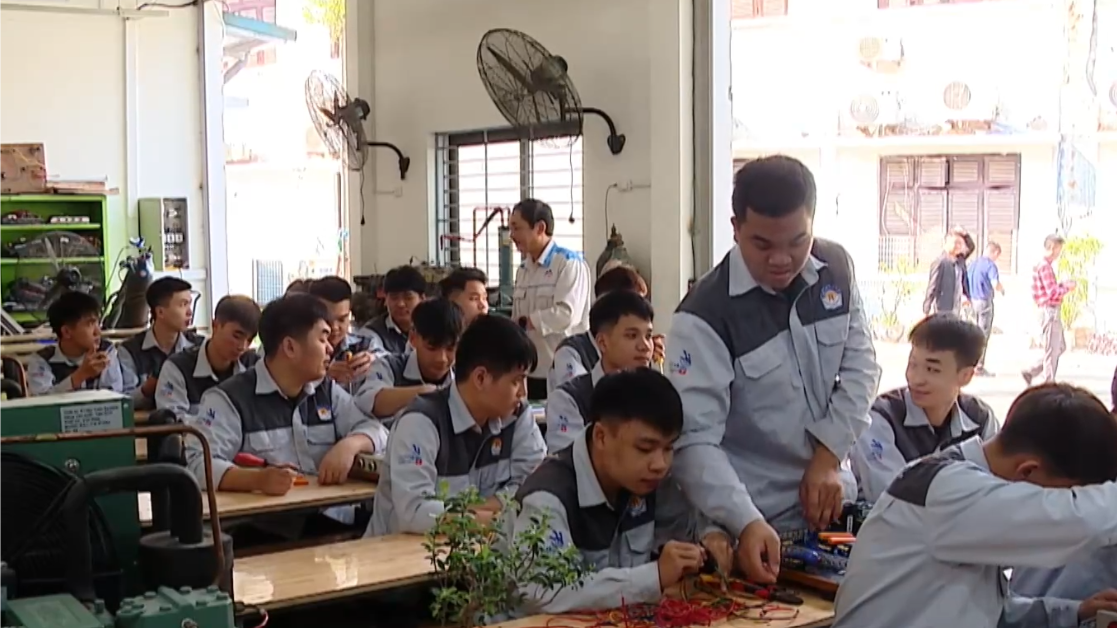 Đại học không phải là con đường duy nhất dẫn đến thành công