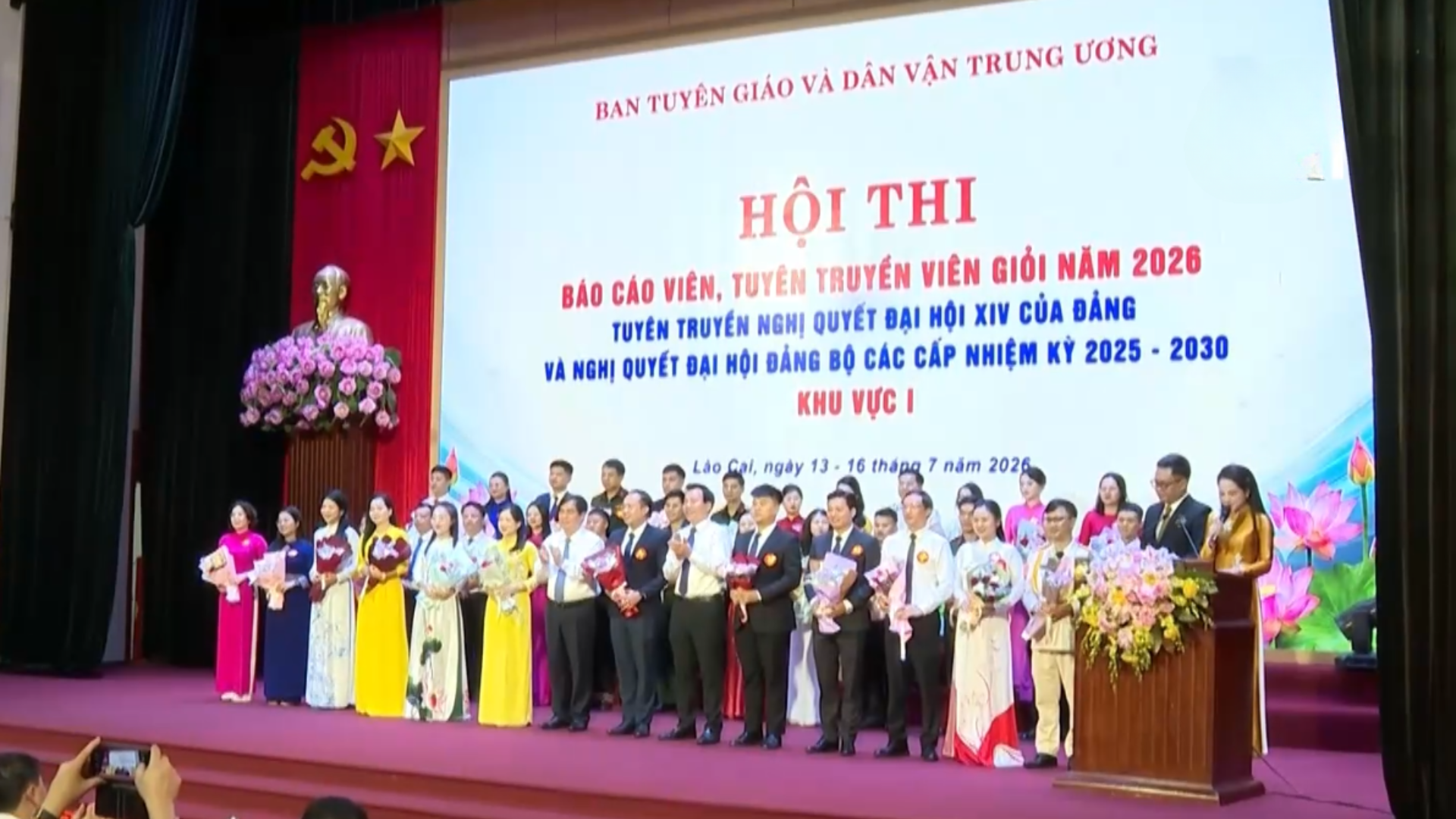 Tôn vinh đội ngũ báo cáo viên các cấp