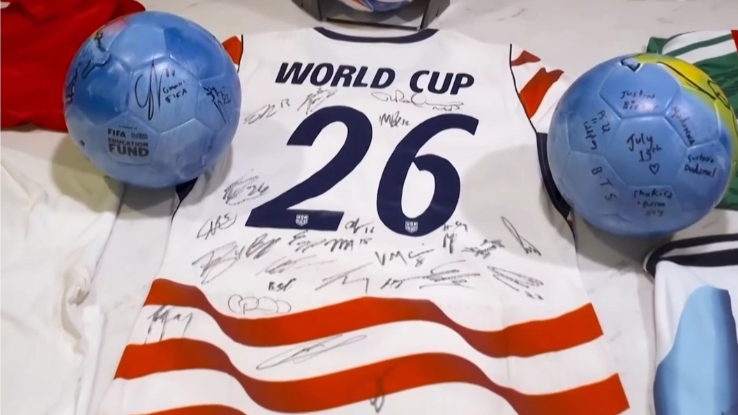Đấu giá loạt kỷ vật World Cup vì mục đích thiện nguyện