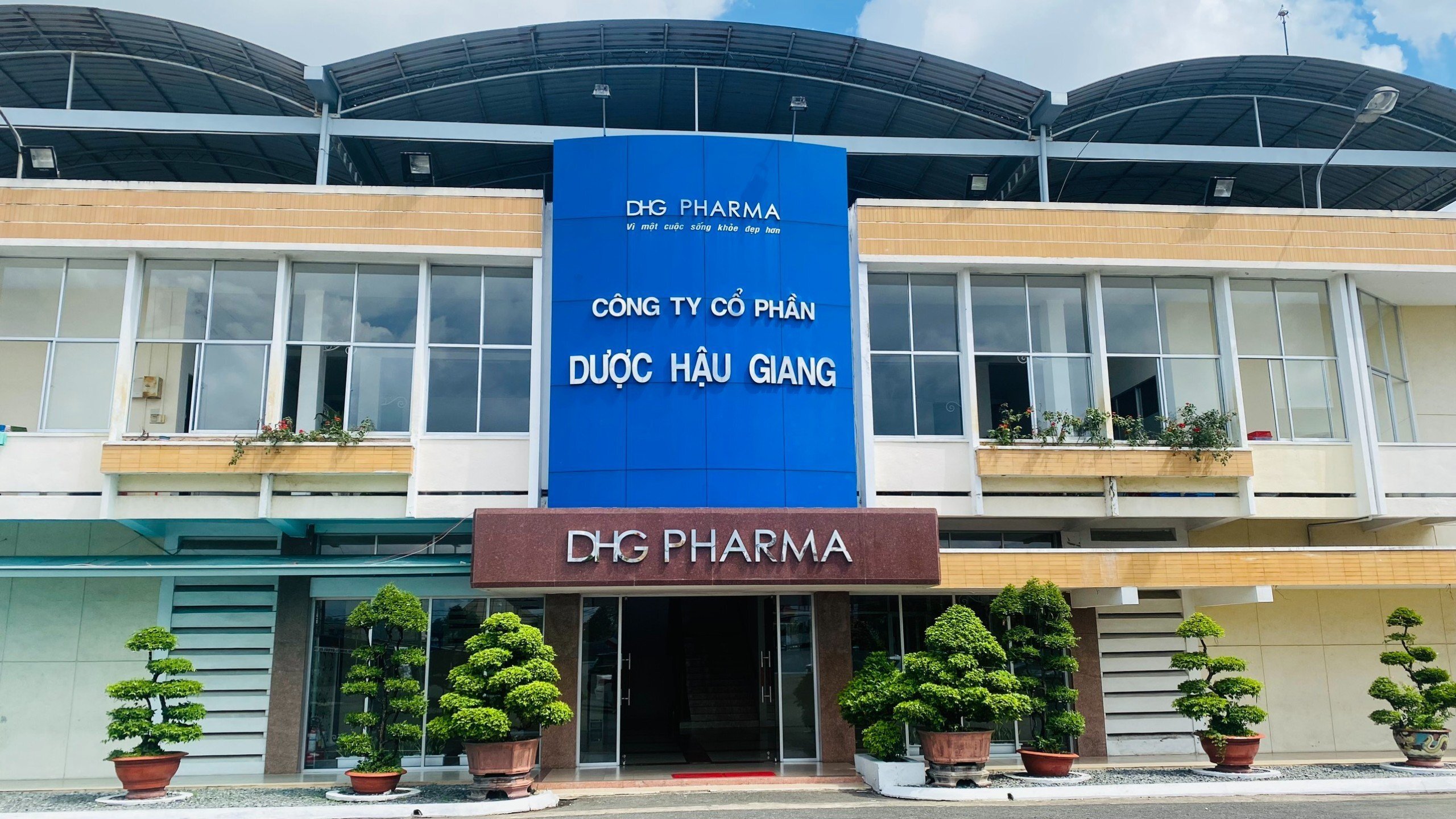 Dược Hậu Giang bị truy thu, xử phạt thuế hơn 10 tỷ đồng