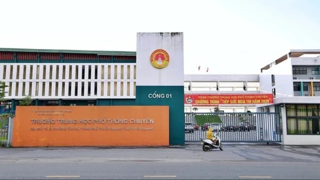 Vụ điểm thi cao bất thường ở Tuyên Quang: Nữ giáo viên môn Ngữ văn ra đầu thú