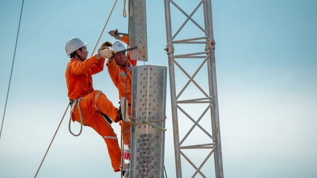 Giá điện tăng từ 10% trở lên phải báo cáo Chính phủ