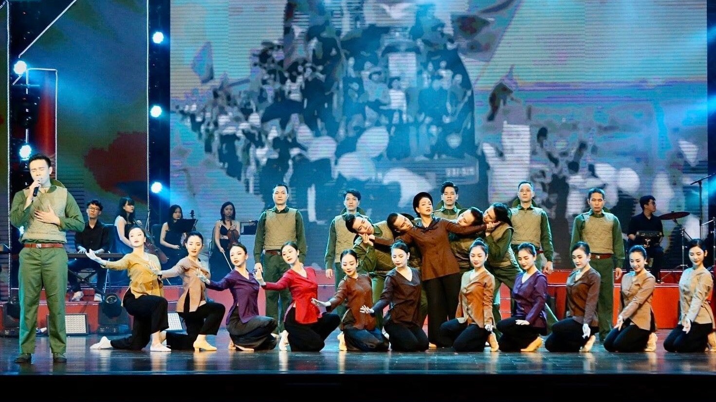 Hà Nội tổ chức 6 chương trình nghệ thuật tri ân người có công