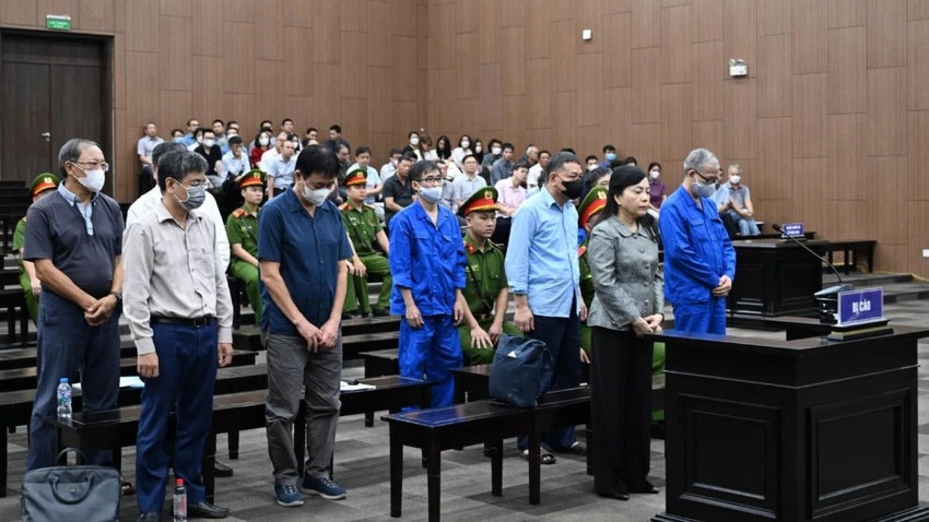 Cựu Bộ trưởng Bộ Y tế cùng 9 đồng phạm có đơn kháng cáo