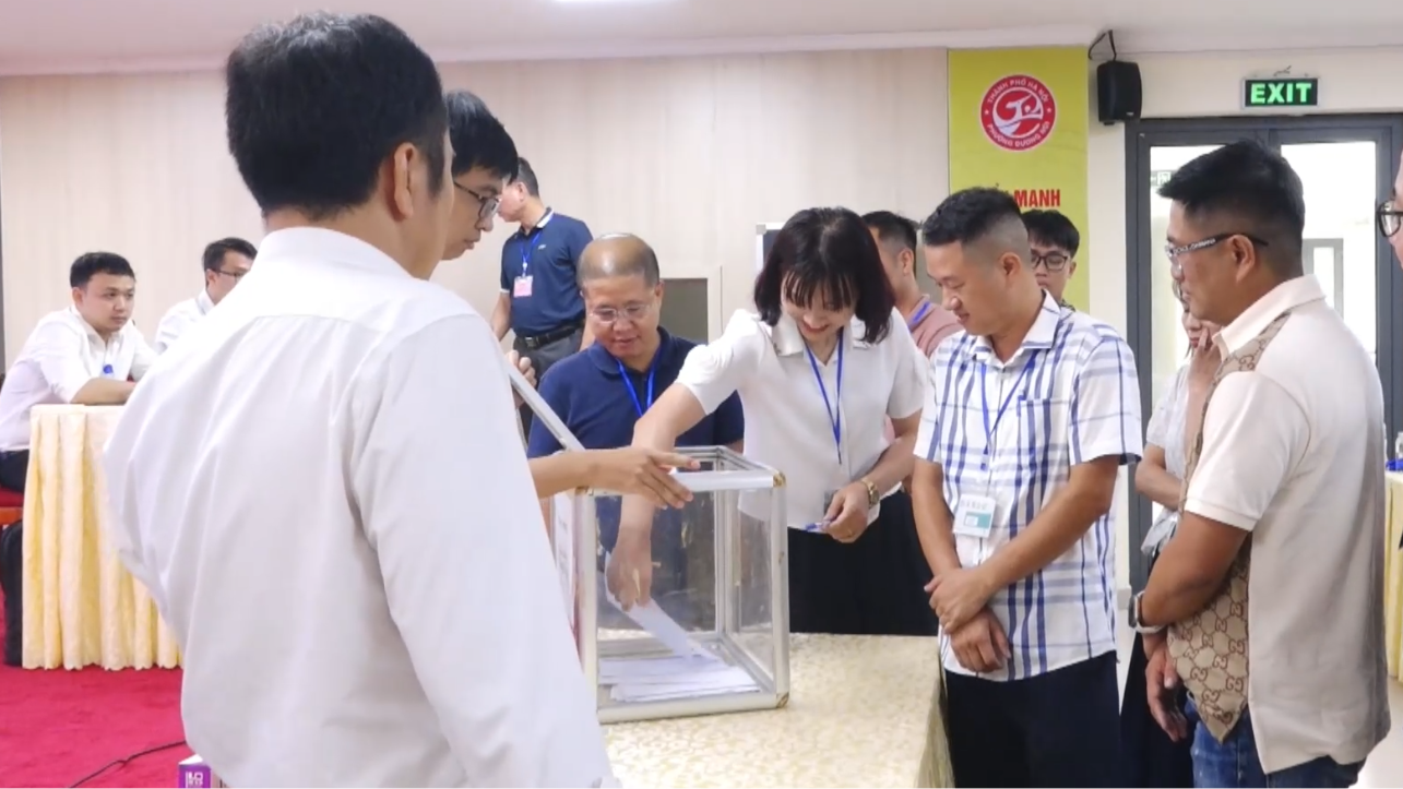 Phường Dương Nội đấu giá thành công 5 thửa đất