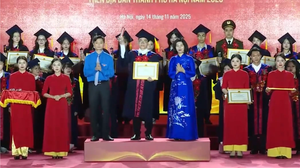 Từ 1/7/2026, sinh viên tốt nghiệp xuất sắc được xét tuyển viên chức