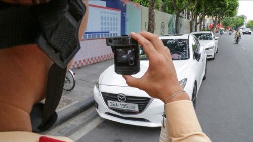 Xử phạt vi phạm dừng, đỗ ở các tuyến phố trung tâm