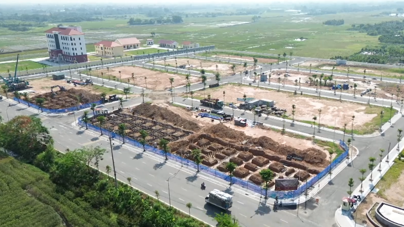 Đất đấu giá vùng ven Hà Nội bỏ trống nhiều năm, giá vẫn tăng gấp 3-4 lần