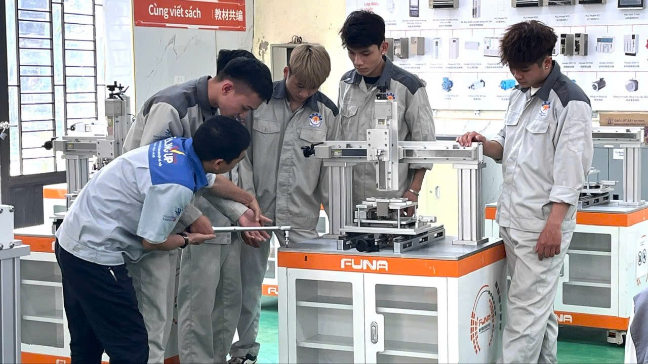 Đổi mới tư duy, nâng tầm giáo dục nghề nghiệp