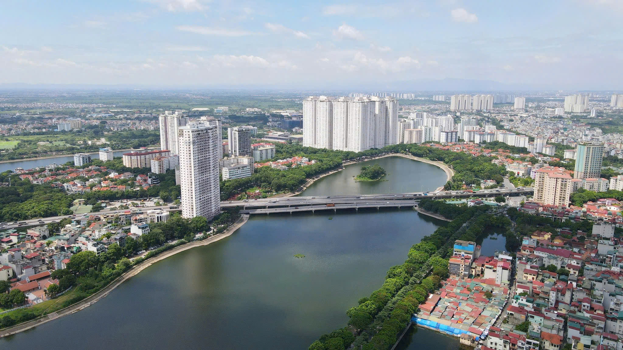 Tinh gọn bộ máy để phục vụ Nhân dân tốt hơn