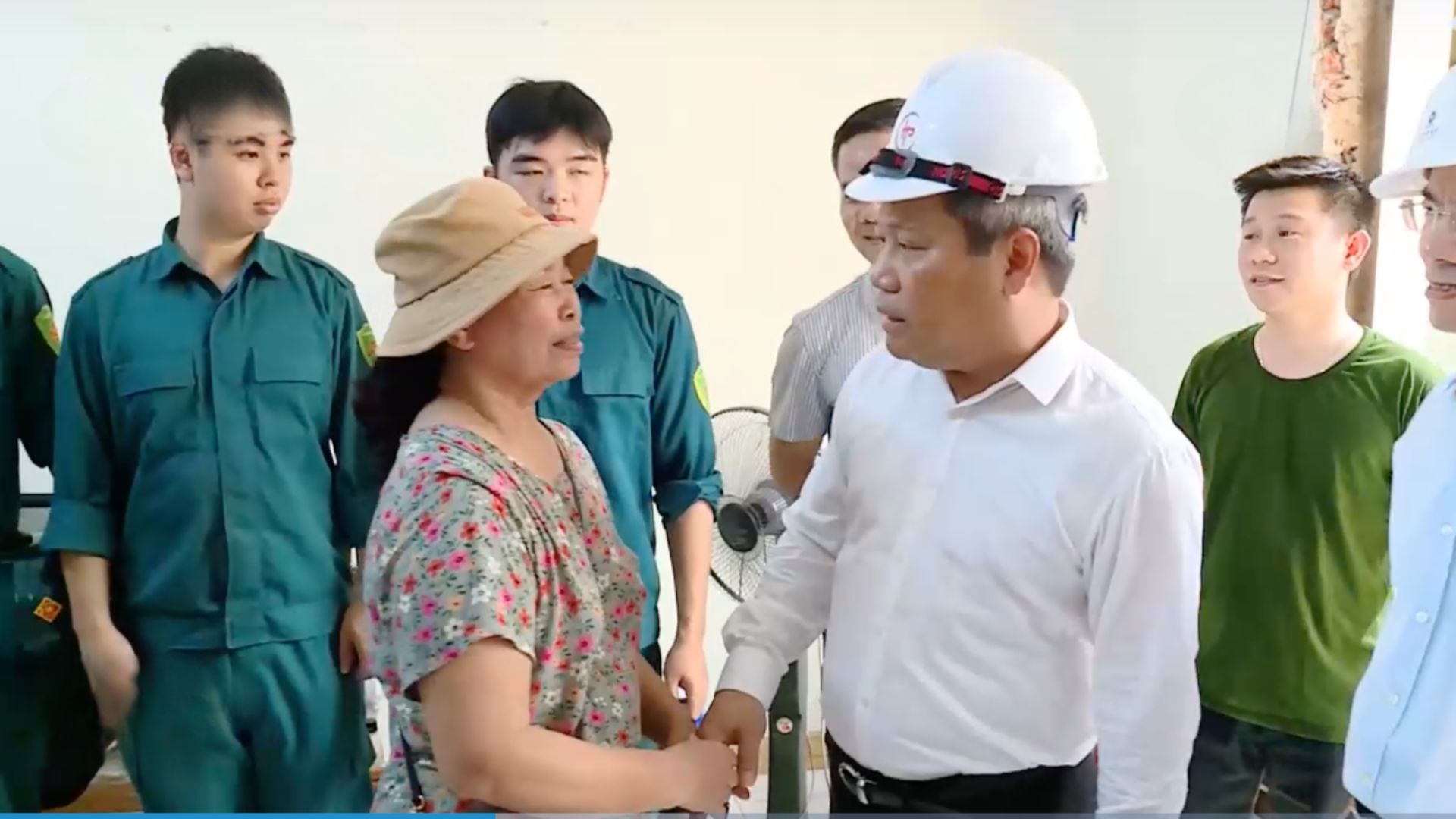Công tác dân vận đi trước một bước