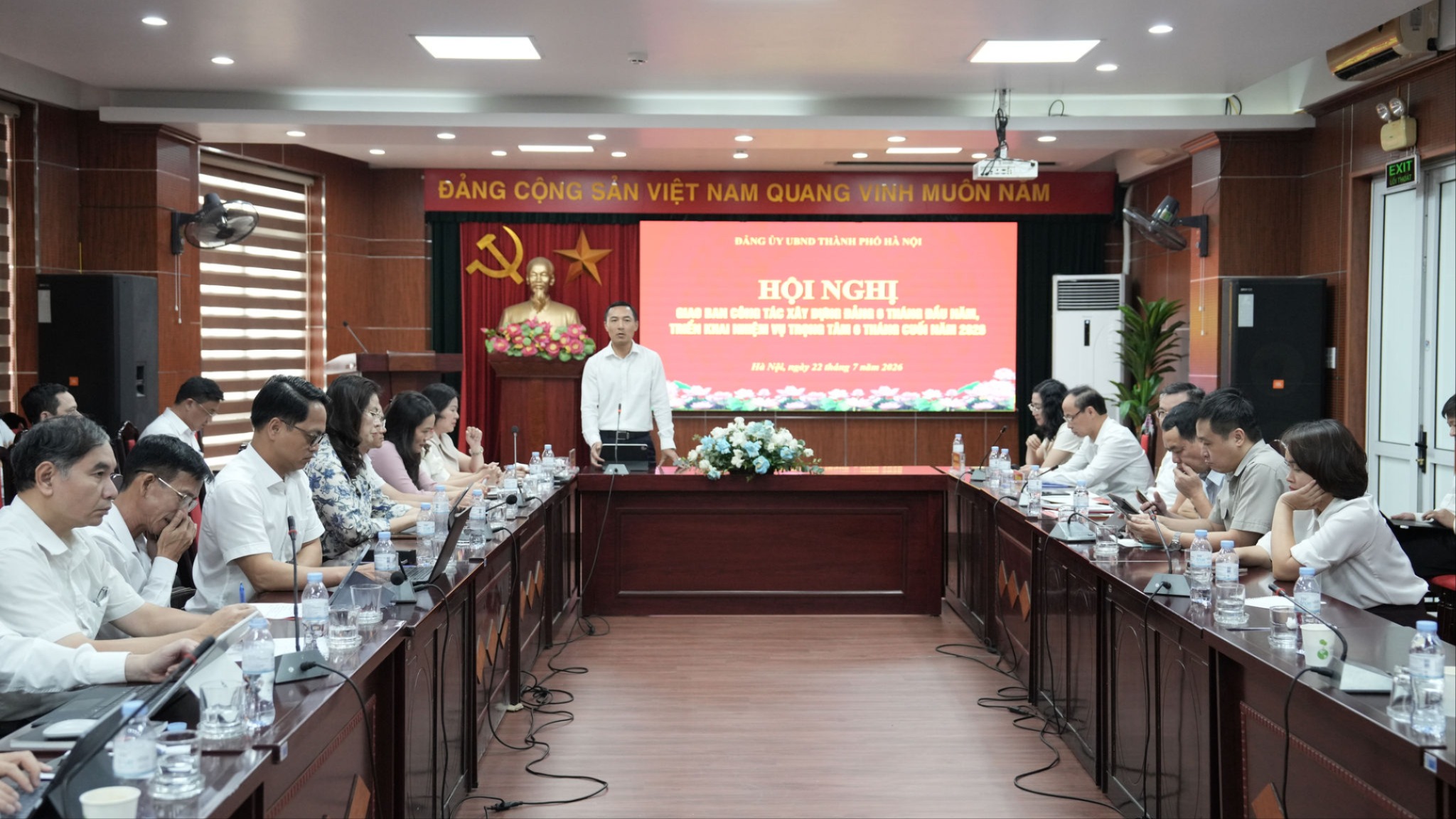 Siết chặt kỷ luật, kỷ cương, nâng cao trách nhiệm người đứng đầu