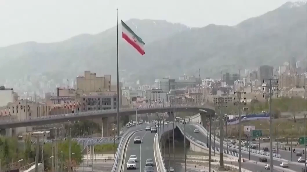 Iran cảnh báo tấn công hạ tầng năng lượng trong khu vực