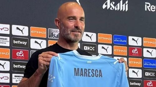 Enzo Maresca họp báo trên cương vị HLV trưởng Man City