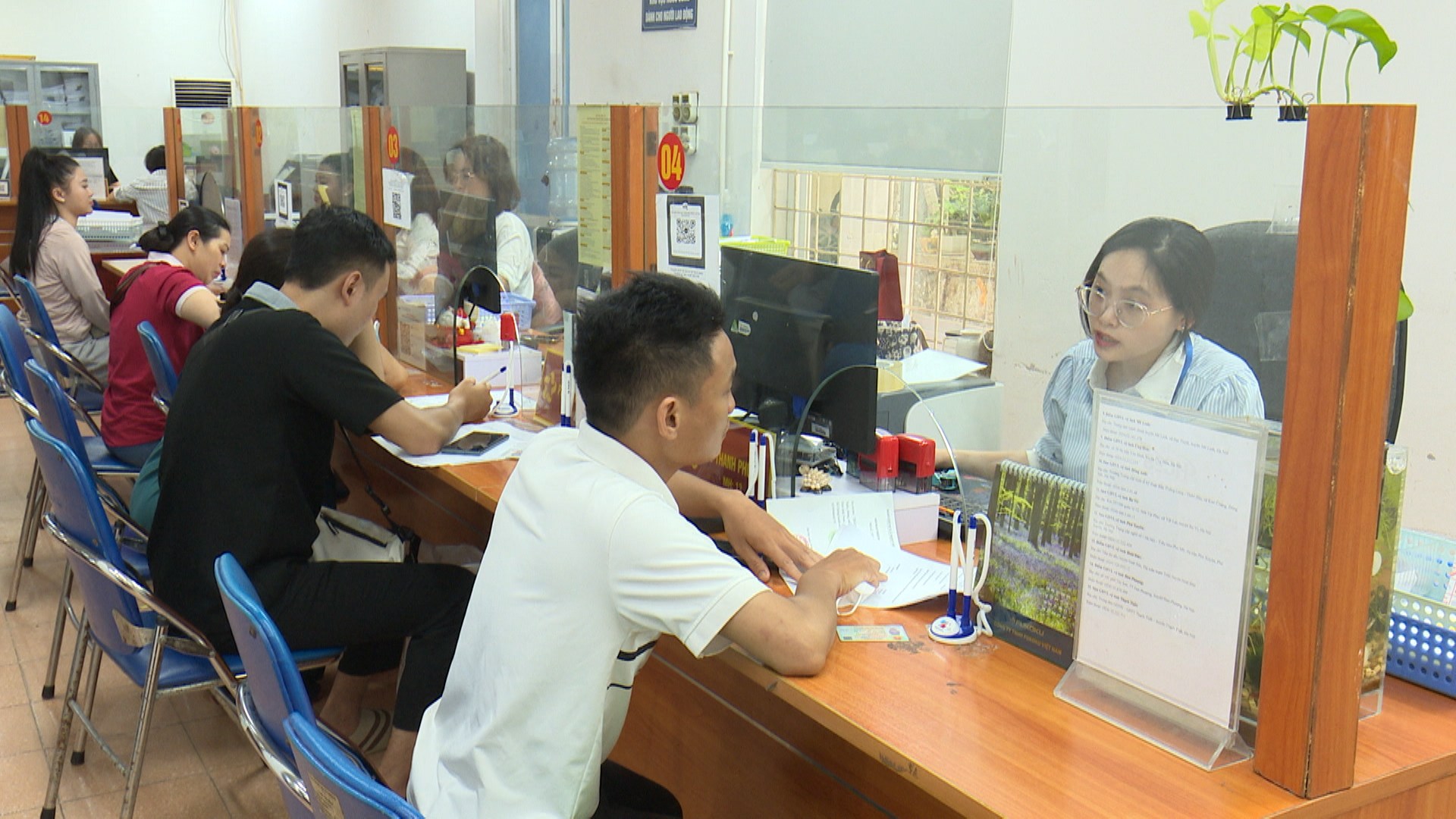 Dự kiến tăng mức đóng, hưởng bảo hiểm thất nghiệp từ năm 2027