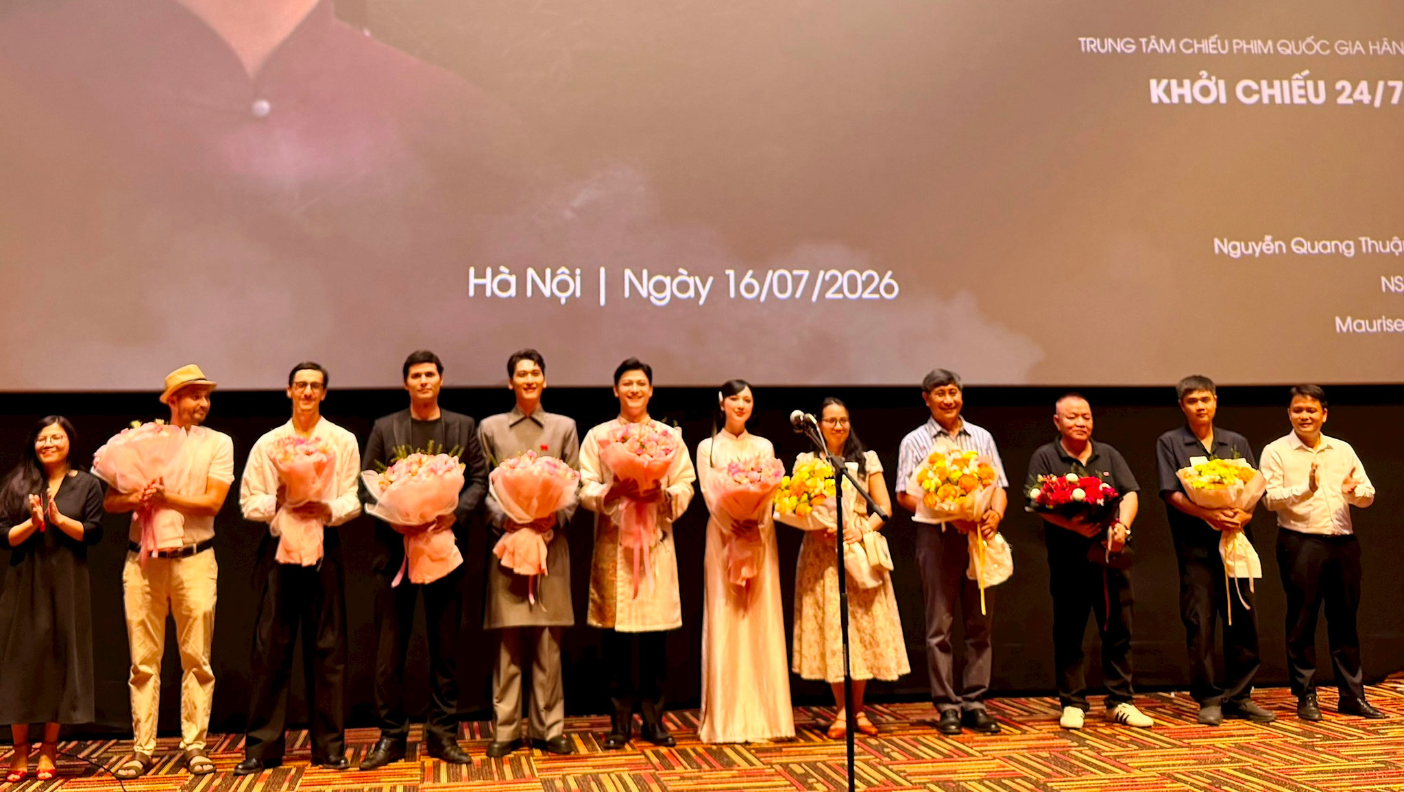 Thanh âm vượt đại dương - khúc ca hy vọng từ chốn lao tù