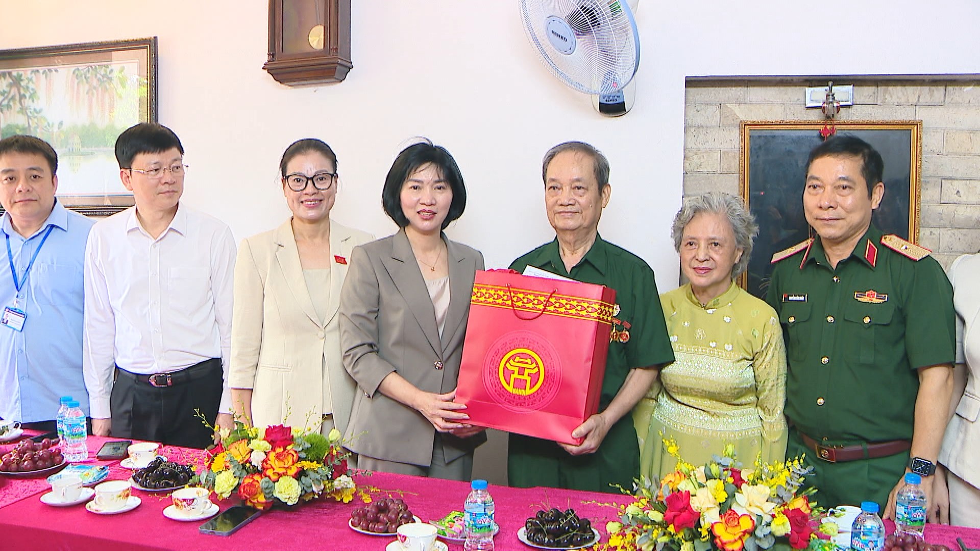 Hà Nội đi đầu cả nước trong công tác đền ơn đáp nghĩa