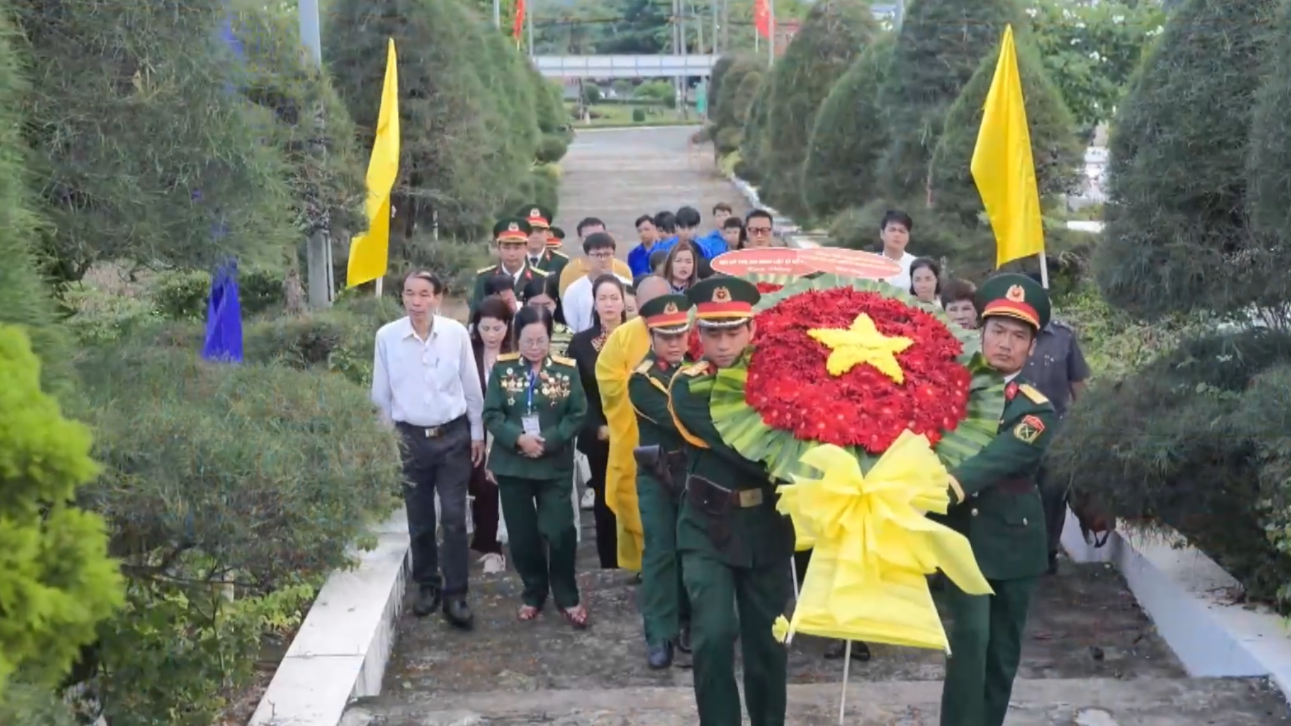 Hành trình tri ân - Trở về miền ký ức