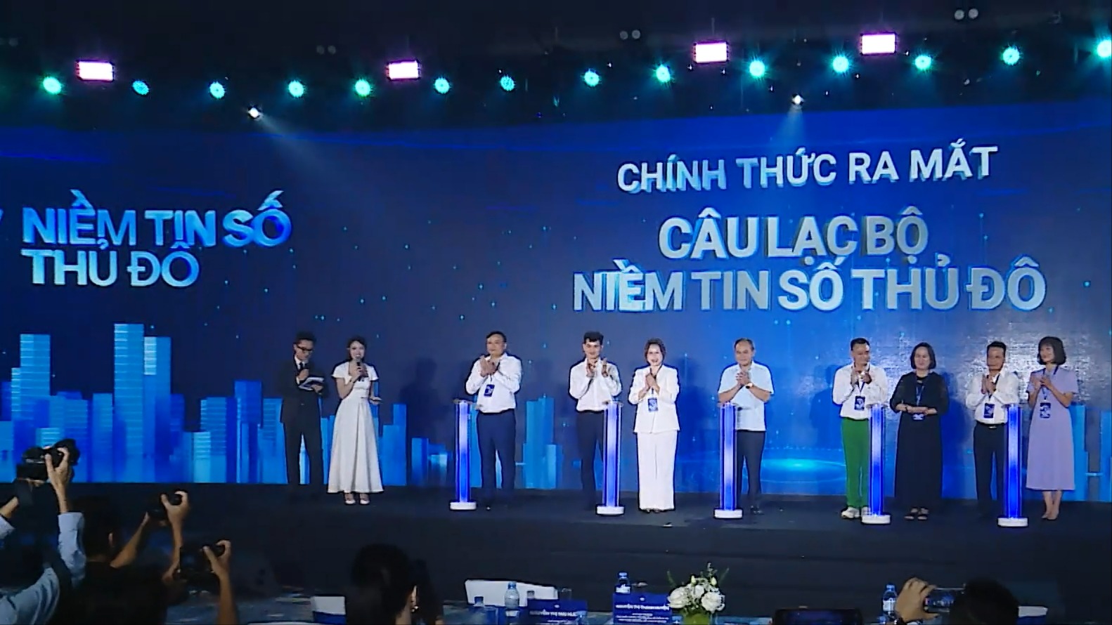 Kỷ nguyên AI và cuộc chiến bảo vệ niềm tin số| Công nghệ và đời sống | 28/07/2026